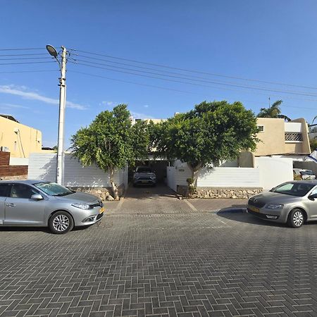 Neviot Apartment Eilat Bagian luar foto
